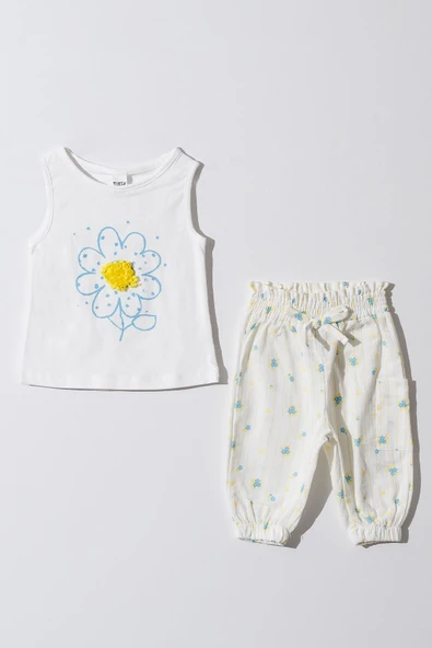 Kız Bebek Çocuk Beyaz Papatya Desenli Pantalonlu Takım