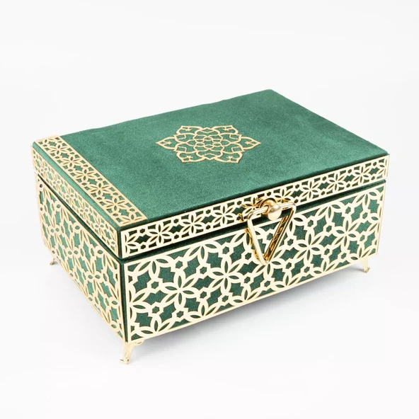 Desenli Kutu Çeyizlik, Seccade + Tesbih + Kuran Hediye Seti (Hafız Boy, Kadife, Yeşil, Elif-Vav) - 2