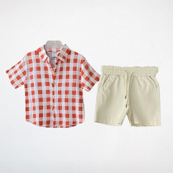 Kırmızı Ekoseli Gömlek ve Krem Şort Takım ürün görseli