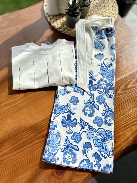 Taşlı Tişört ve Mavi Desenli Pantolonlu Takım - 4