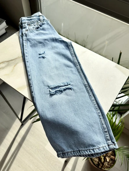 Yırtık Detaylı Bol Paça Kız Çocuk Jean – Açık Mavi - 2