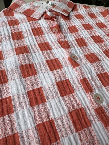 Kırmızı Ekoseli Gömlek ve Krem Şort Takım - Resim 6