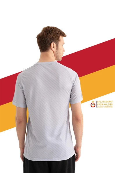 Galatasaray Orijinal Lisanslı Match Day Gri T-Shirt + Şal Kaşkol Set Hediyelik Ahşap Kutulu - 4