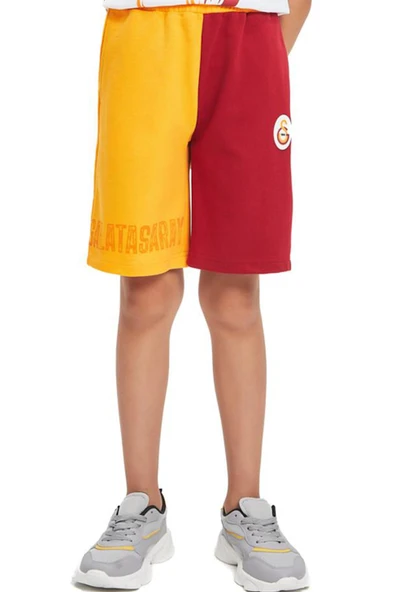 Galatasaray Orijinal Metin Oktay Çocuk T-shirt ve Şort Set - 4
