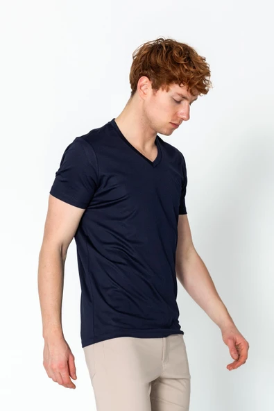 Erkek Fit Rahat Naylon V Yaka Seyahatlik Kırışmaz T-Shirt - 10