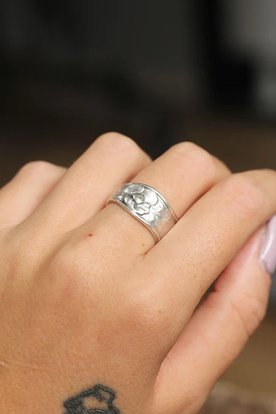 Otantik Çiçek Tasarımlı Ayarlamalı Kadın Yüzük - TJ-BYK1976 - 2