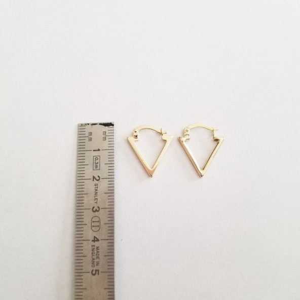 Altın Üçgen Küpe 14 Ayar 1,8 cm Zarif Küpe - 4