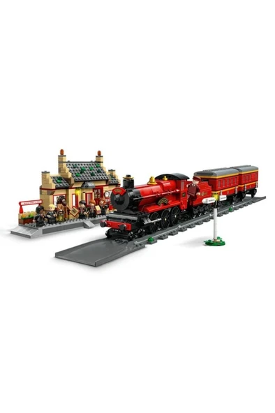 LEGO 76423 Harry Potter™ Hogwarts Ekspresi ve Hogsmeade™ İstasyonu - 3