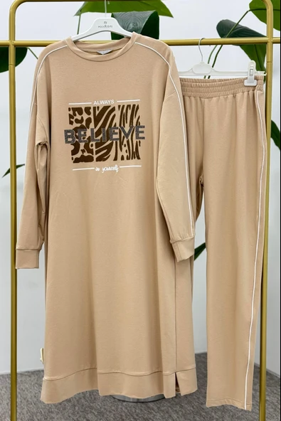 TAŞLI PANTOLONLU EŞOFMAN TAKIM