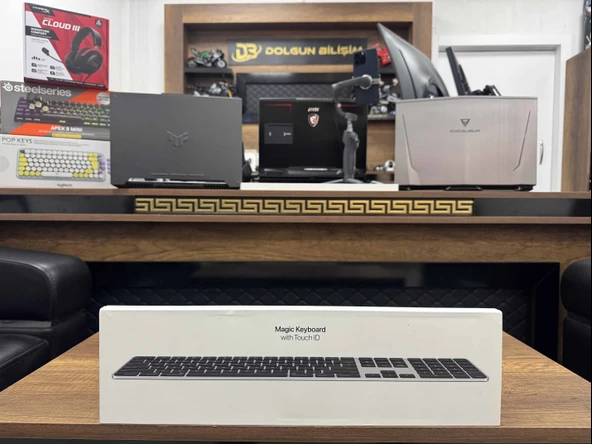 Apple Magic Keyboard Touch ID ve Sayısal Tuşlu Magic Keyboard – TR Q Klavye - Siyah MMMR3TQ/A (SIFIR KAPALI KUTU)