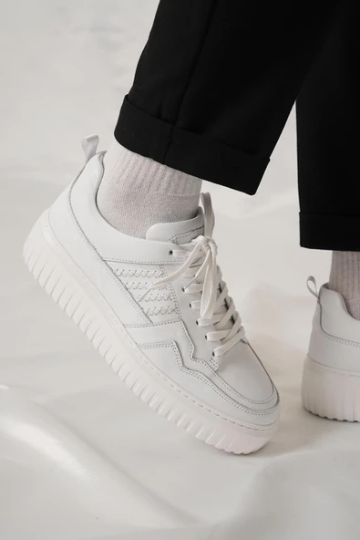 Shoetyle - Beyaz Hakiki Deri Bağcıklı Erkek Sneaker 115-K502