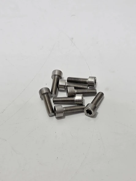 M6x20 İmbus Civata 8 Adet - Resim 2