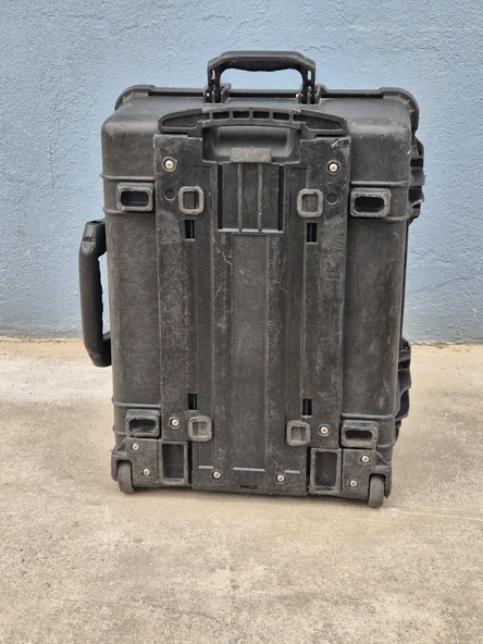 Peli 1560 Darbeye Dayanıklı Hard Case Taşıma Çantası 56.1×45.5×26.5 cm 2.El - 4