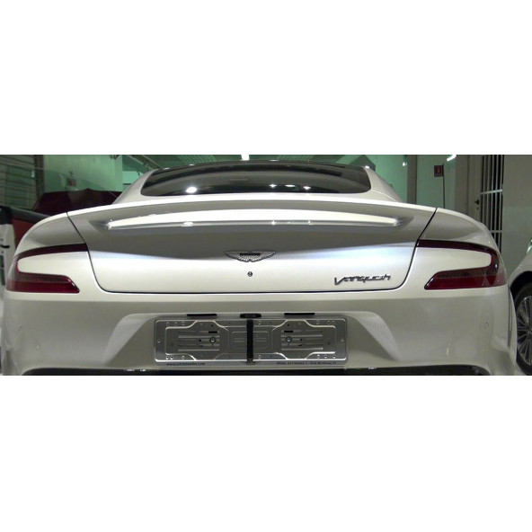 DK Tuning Aston Martin Vanquish Bagaj Siyah Yazı Logo Amblem - 6