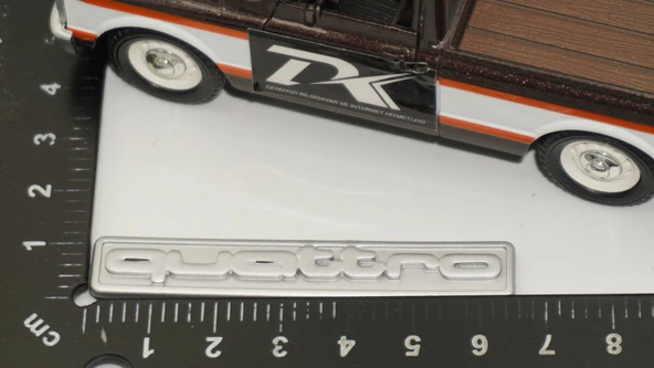 DK Tuning Quattro Gri Torpido Bagaj Logo Amblem Audi İle Uyumlu - Resim 2