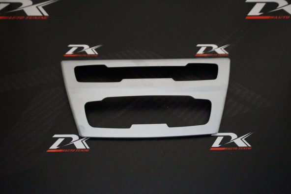 BMW X1 F48 2016 2019 Modeller Merkezi Kontrol Çerçevesi Krom Kapl - 2