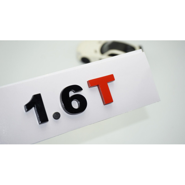 DK Tuning 1.6T Bagaj Siyah Kırmızı Yazı Logo Volkswagen İle Uyumlu