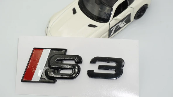 DK Tuning S3 Siyah Gri Kırmızı Bagaj Logo Audi İle Uyumlu - 4