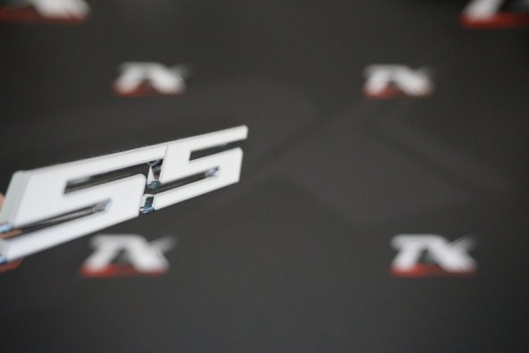 Chevrolet SS Logo Ön Panjur Vidalı 3D Krom Metal Logo Amblem