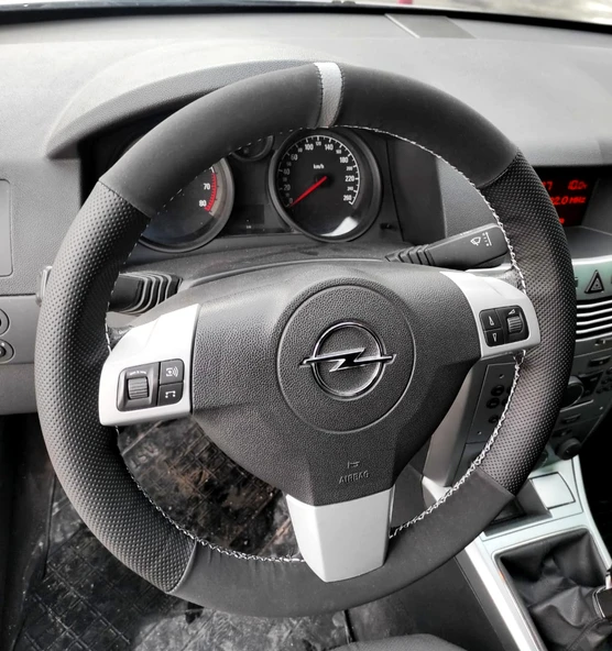 DİKİŞLİ DİREKSİYON KILIFI NUBUK DERİ NOKTA DERİ GRİ YÜZÜK GRİ DİKİŞLİ OPEL ASTRA İÇİN ürün görseli