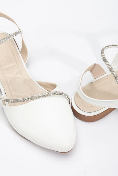 Zowie Kadın Beyaz Taşlı Arkası Kapalı Burunlu Ortopedik Babet - 4