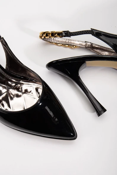 Essie Kadın Siyah Rugan Platformlu Sivri Burunlu Kalın Topuklu Ayakkabı - Resim 4