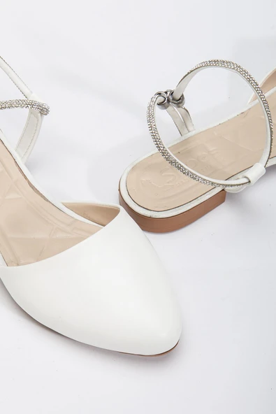 Palmeira Kadın Beyaz Taşlı Arkası Kapalı Burunlu Ortopedik Babet - 3