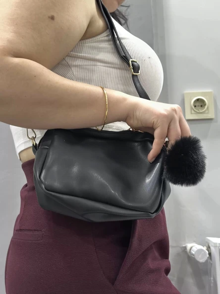 Ponpon siyah cilt çanta - 2