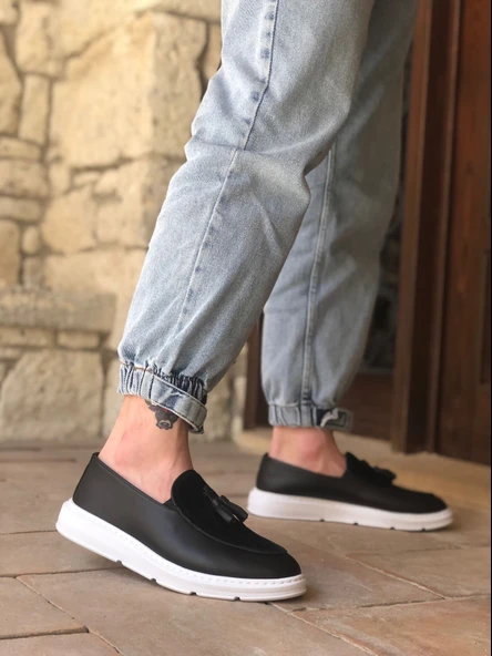 ET0005 Bağcıksız Yüksek Taban Beyaz Taban Klasik Aynalı Süet Detaylı Püsküllü Corcik Erkek Ayakkabı ürün görseli