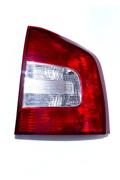 KAMİLPAR- SKODA OCTAVİA SAĞ STOP LAMBASI STW (2008-2013 ARASI COMBİ FACELİFT KASA) 1Z9 945 112A ürün görseli