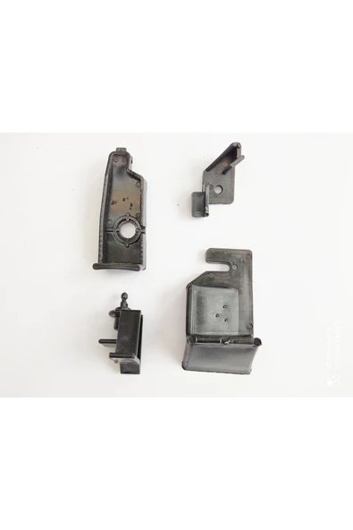 SAYPİ  Fc-334 Ford Courıer Sağ (4 PARÇA) Far Tamir Kiti - 1