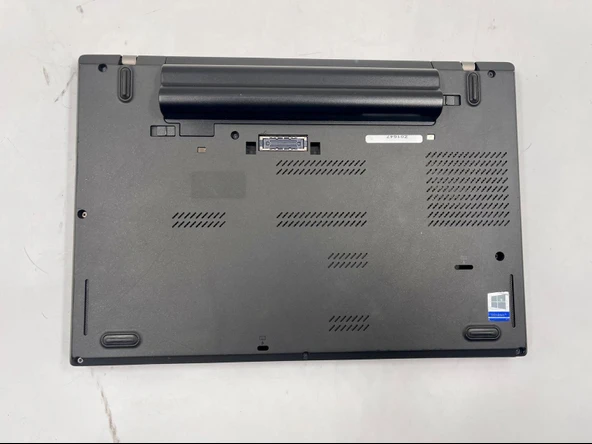 Lenovo Thinkpad T470p İ7-7700 İşlemci 16 Gb Ram 240 Gb Ssd W11 - 5