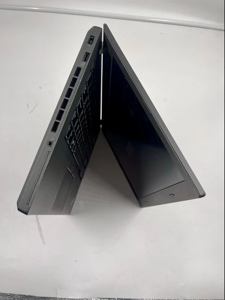 Lenovo Thinkpad T470p İ7-7700 İşlemci 16 Gb Ram 240 Gb Ssd W11 - 7