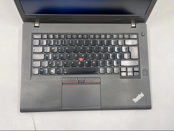 Lenovo Thinkpad T470p İ7-7700 İşlemci 16 Gb Ram 240 Gb Ssd W11 - 2