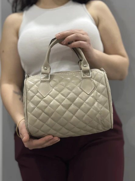 Kapaksız kapitone bej cilt çanta - Resim 2