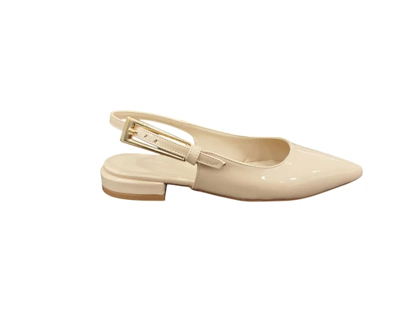 Ventes 924479Z Dar Kalıp Sivri Burun 3 cm Kalın Taban Arkası Açık Tek Bant Kadın Şık Babet Ayakkabı