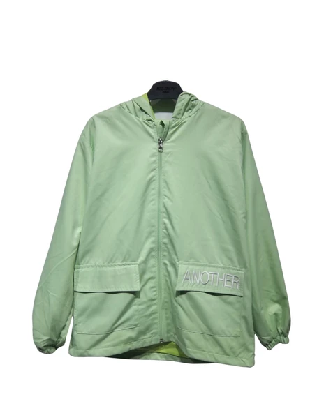 ANOTHER NAKIŞLI KIZ YAĞMURLUK