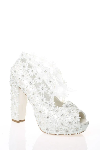 Kadın Beyaz Sedef Inci Taş Işlemeli Gelin Ayakkabı - 3