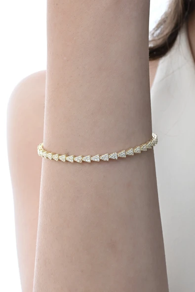 Gümüş altın yaldızlı zirkon taşlı modern görünümlü ardışık üçgenler bileklik SGTL12853GOLD - Resim 5