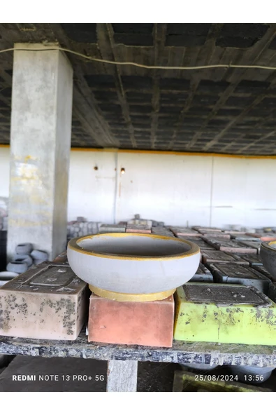 Çift taban Gold gri beton saksı ürün görseli