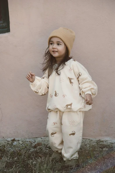 Leopar Baskılı Eşofman Takımı ürün görseli