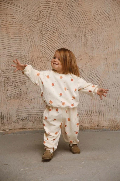 Elma Baskılı Eşofman Takımı - Resim 3