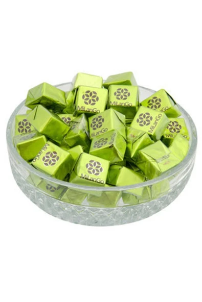 Şölen Milango Antep Fıstıklı Sütlü Çikolata 1kg - 1