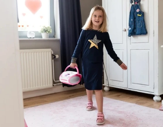 LENCO SCD-24PK kids - CD çalarlı taşınabilir stereo FM radyo - Pembe - 9