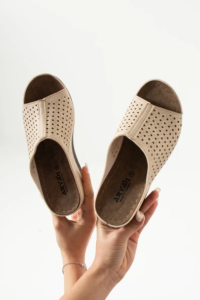 Albishoes Nicky Kadın Kalın Taban Yumuşak 6 CM Gizli Dolgu Topuk Anne Kadın Ev Terlik Günlük Terlik - 5