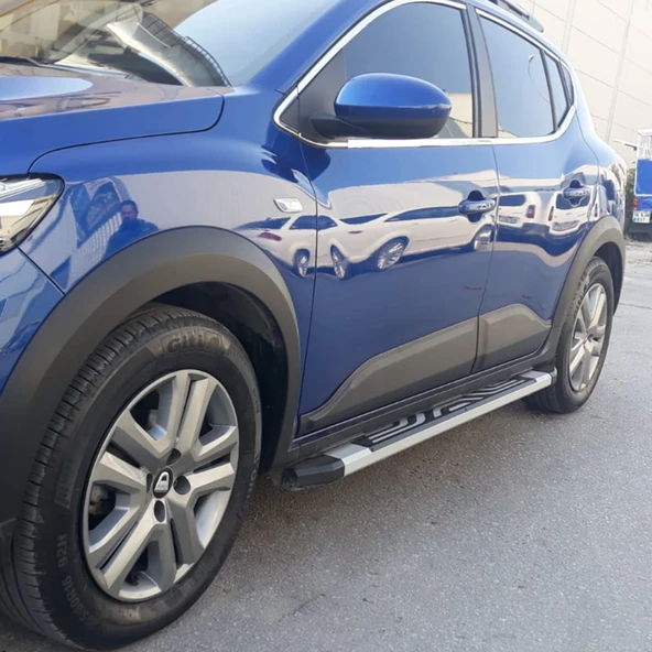 Ehiltek Dacia Sandero Stepway Dodik Kapı Seti (4 Parça) | HB (2020+) - 2