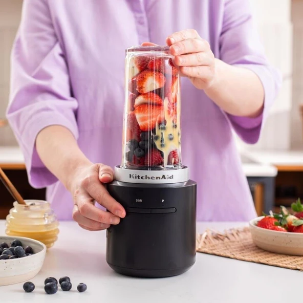 KitchenAid Go 5KSBR200BM Kablosuz Serisi Mini Blender - Batarya Hariç - 3