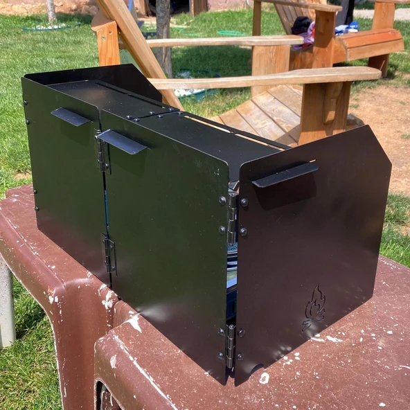 Kamp Ayısı® WindShield™ Mat Siyah Katlanır 1mm Menteşeli Metal Rüzgarlık - Özel Çantalı - 10