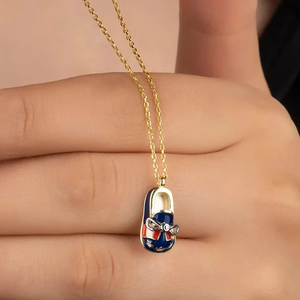 Vaoov 925 Ayar Gümüş Mineli Bebek Ayakkabısı Kolye ürün görseli