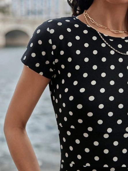 Lucky Life Kadın Kısa Kollu Bisiklet Yaka Puantiyeli Maksi örme Krep Elbise - Resim 10